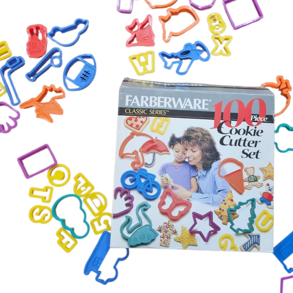Farberware 100-Piece Multicolor Kids Cookie Cutter Set